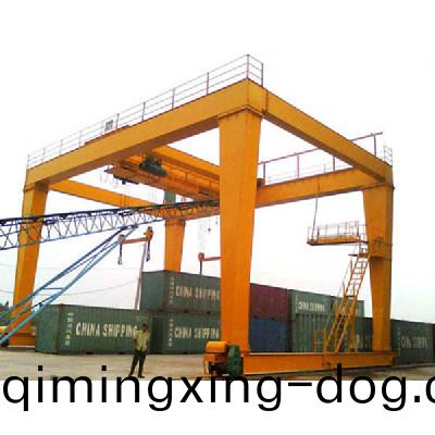 通(tong)用(yong)門(men)式起重(zhong)機3