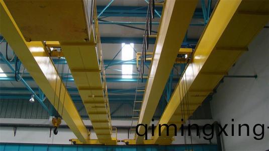 江門(men)起重(zhong)設(she)備(bei)    